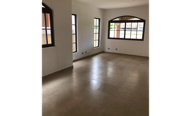 Casa en el Doral JAC