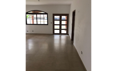 Casa en el Doral JAC