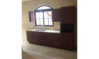 Casa en el Doral JAC