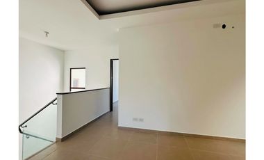 SE VENDE CASA EN PH GOLF GARDENS