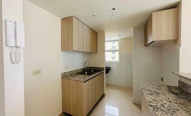 Se Alquila Apartamento en Venice Place