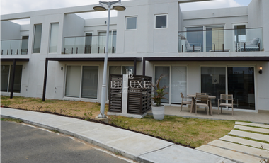 VENDO TOWNHOUSES EN PLAYA CARACOL, PH THE TIDES (2) (P)