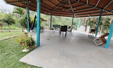 Se Vende Finca de 12 Has en Capira Trinidad con Casa Campestre (DR)