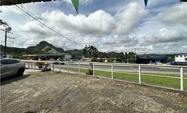 Se Vende Terreno con propiedad / Las Cumbres