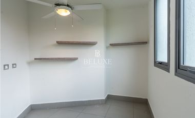 VENDO APARTAMENTO EN SANTA MARIA PH VALERY POINT (2)