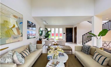 VENDO CASA A ESTRENAR EN SANTA MARIA (P)