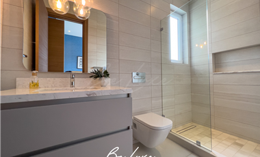 VENDO CASA A ESTRENAR EN SANTA MARIA (P)