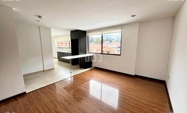 SUIT EN VENTA SECTOR AV 1 DE MAYO