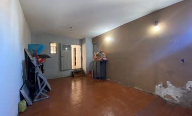 Casa en venta en Ezpeleta Este