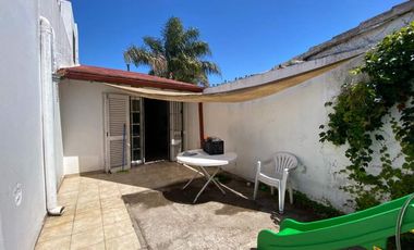 Casa en venta en Ezpeleta Este