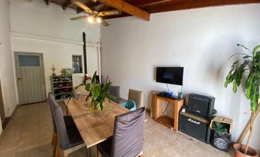 Casa en venta en Ezpeleta Este