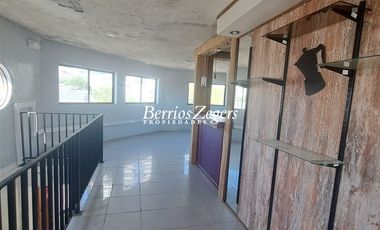 Local Comercial en Arriendo en Amancay