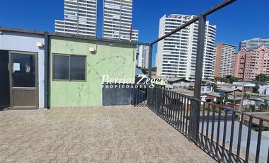 Local Comercial en Arriendo en Amancay