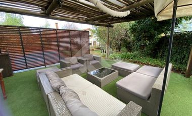 Casa en Arriendo en Principe de Gales