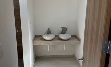 CASA VENTA CIUDAD MADERAS MARQUES