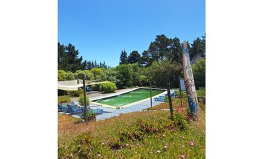 SE VENDE HERMOSA PARCELA CON CABAÑAS PARA INVERSION EN ALGARROBO