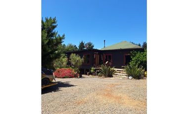 SE VENDE HERMOSA PARCELA CON CABAÑAS PARA INVERSION EN ALGARROBO