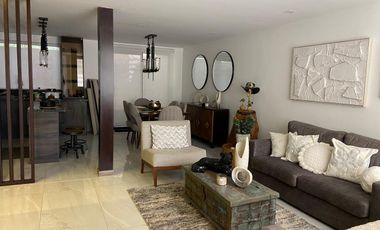 HERMOSA CASA EN VENTA, SECTOR CHALLUABAMBA