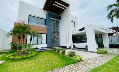 Casa en Venta, Urbanizacion Isla mocoli en Venta  AndB