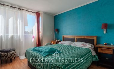 ¡OPORTUNIDAD! Nuevo precio - Casa Esquina con Local Comercial