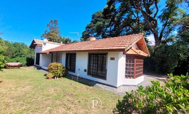 Chalet  en Sierra de los Padres
