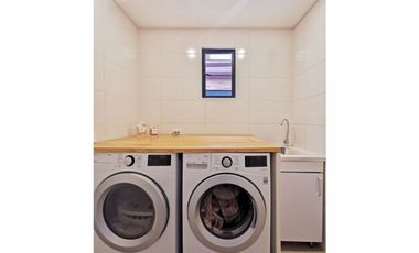 VENTA DE BELLA CASA EN EL CLUB SAN JACINTO, 1060 M2 POR $3.200'000.000