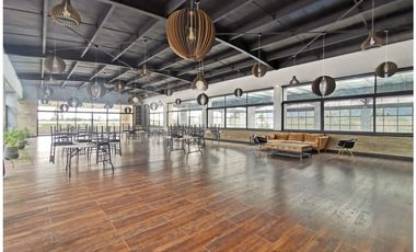 VENTA DE BELLA CASA EN EL CLUB SAN JACINTO, 1060 M2 POR $3.200'000.000