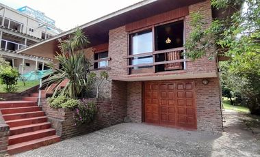 CHALET TRES DORMITORIOS FOCA 308 PINAMAR CENTRO
