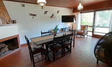 CHALET TRES DORMITORIOS FOCA 308 PINAMAR CENTRO