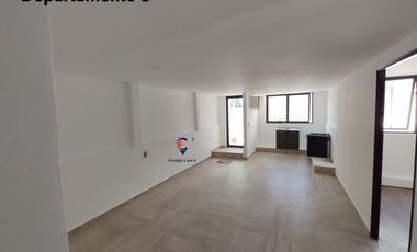 EDIFICIO - OLIVAR DEL CONDE. – EDIFICIO con 3 departamentos independientes