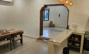 VENTA DE CASA EN COLONIA CENTRO, MERIDA