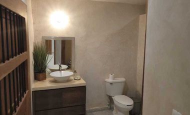 VENTA DE CASA EN COLONIA CENTRO, MERIDA