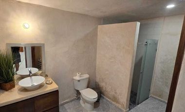 VENTA DE CASA EN COLONIA CENTRO, MERIDA