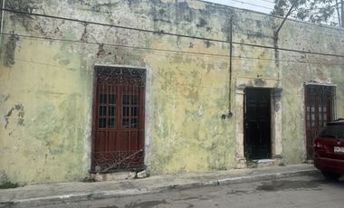 Fachada de casona en San Roman