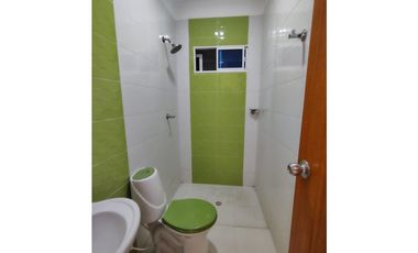 VENTA DE CASA DE TRES NIVELES EN EL B/ VILLANOVA DE MONTERIA