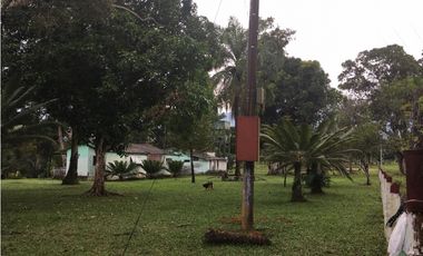 Se vende Finca en Restrepo
