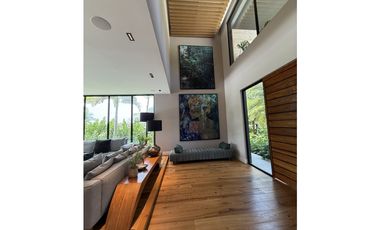 Island Estates, Santa Maria
