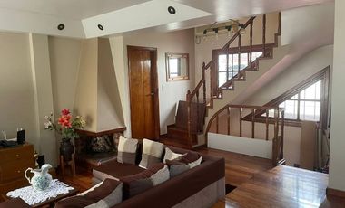 Casa PH en venta en Sarandi Oeste
