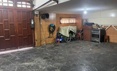 Casa PH en venta en Sarandi Oeste
