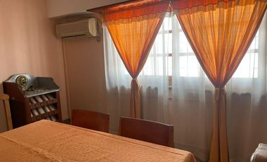 Casa PH en venta en Sarandi Oeste