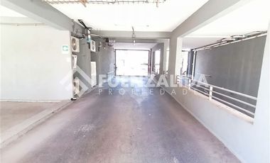 Oficina en Venta en Metro Lo Vial