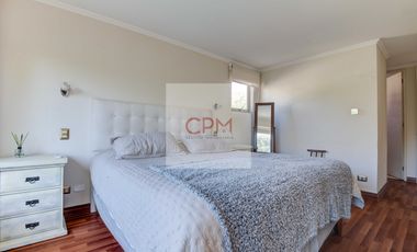 Casa en venta en LA REINA