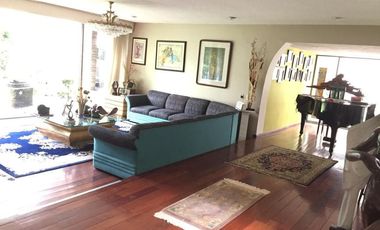 VENTA CASA EN BOSQUES DE LAS LOMAS