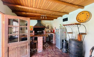 Santa Cruz, Acogedora Casa en Chomedahue