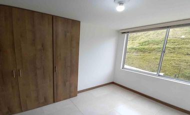 APARTAMENTO EN ARRIENDO LA CUMBRE