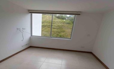 APARTAMENTO EN ARRIENDO LA CUMBRE