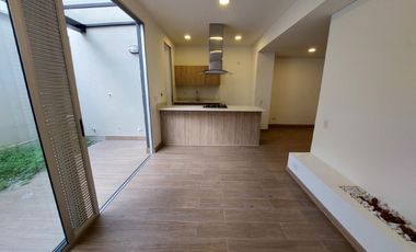 CASA EN ARRIENDO UBICADA EN LA CEJA SECTOR CIRCUNVALAR