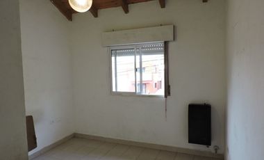 DUPLEX EN VENTA SOBRE AVENIDA RAMIREZ