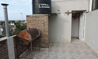 DUPLEX EN VENTA SOBRE AVENIDA RAMIREZ