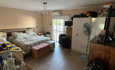 CASA EN VENTA BARRIO TORTUGUITAS